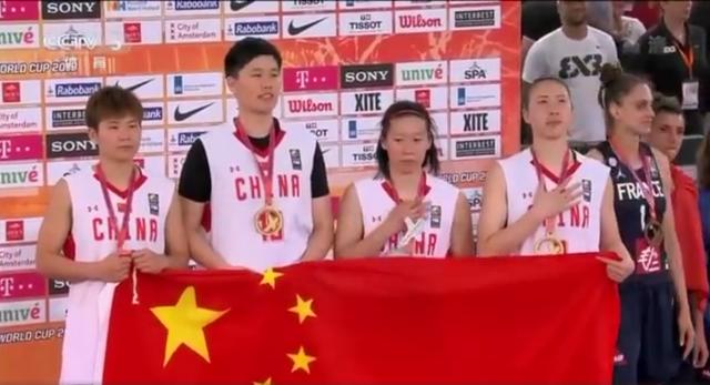 中國籃球史上首個世界冠軍！女籃奪世界冠軍 創造歷史